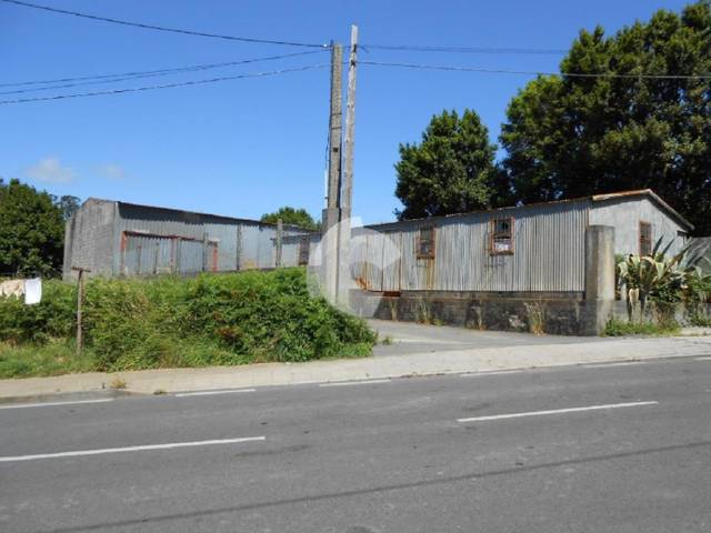 Nave industrial en Venta en Raso en Cee