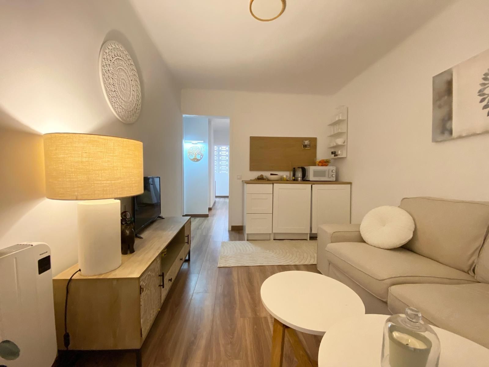 Living room of Flat for sale in Cunit  with Terrace, Furnished and Balcony