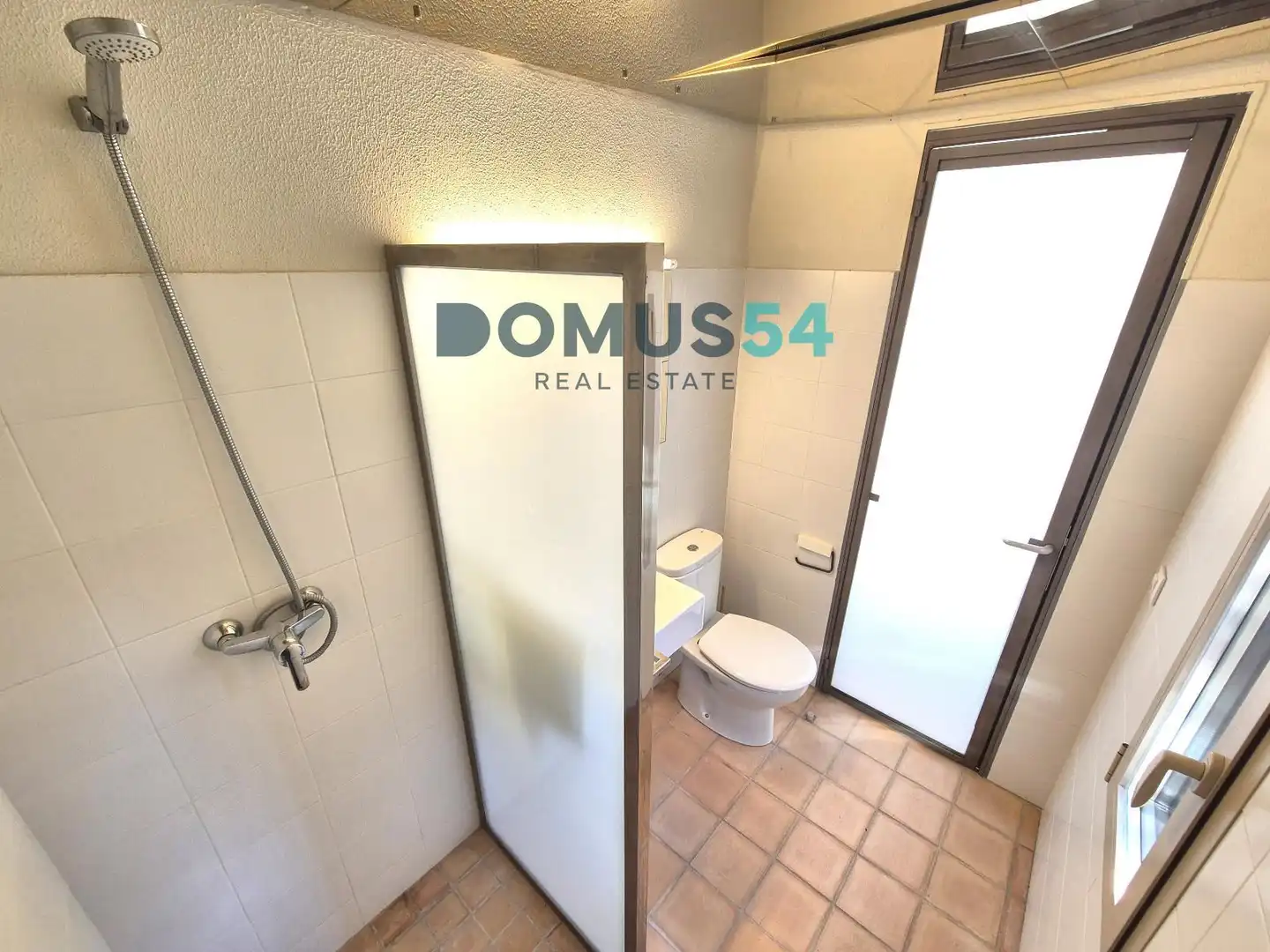 Baño de Finca rústica de alquiler en Petra con Aire acondicionado, Terraza y Piscina