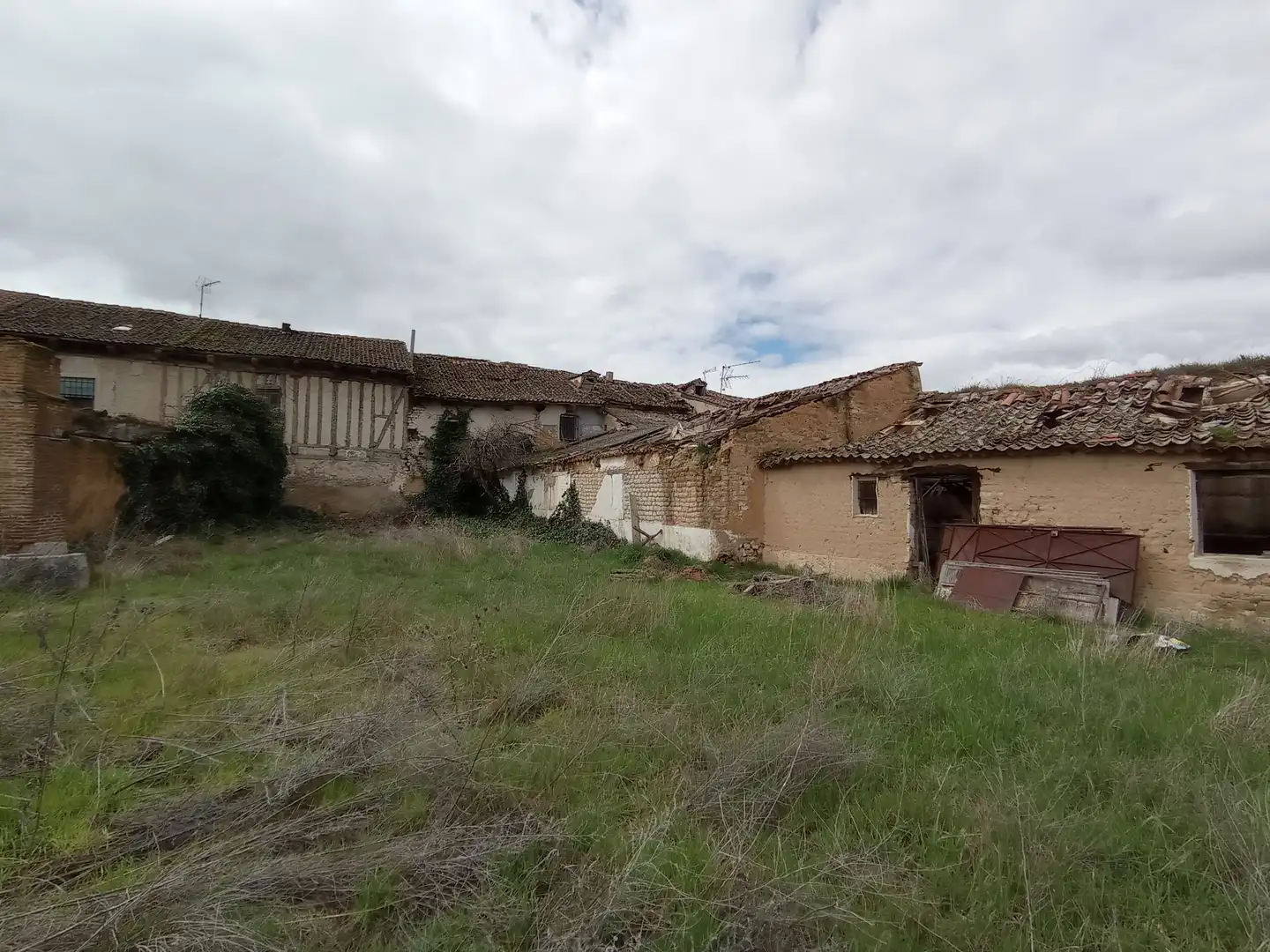 Einfamilien-Reihenhaus zum Verkauf in Calle Humilladero, 3, La Pedraja de Portillo