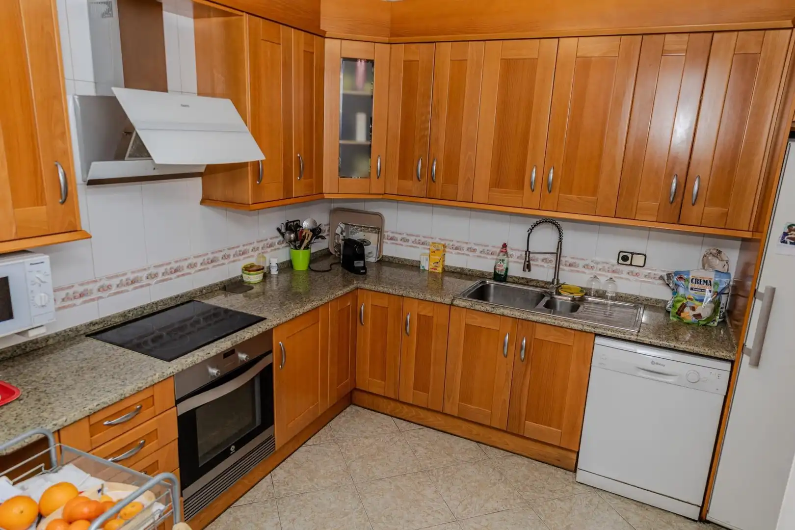 Cocina de Casa o chalet en venta en Badalona con Aire acondicionado, Calefacción y Terraza