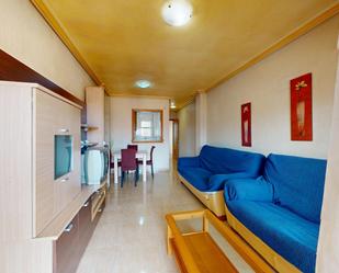 Sala d'estar de Pis en venda en San Isidro amb Terrassa i Balcó