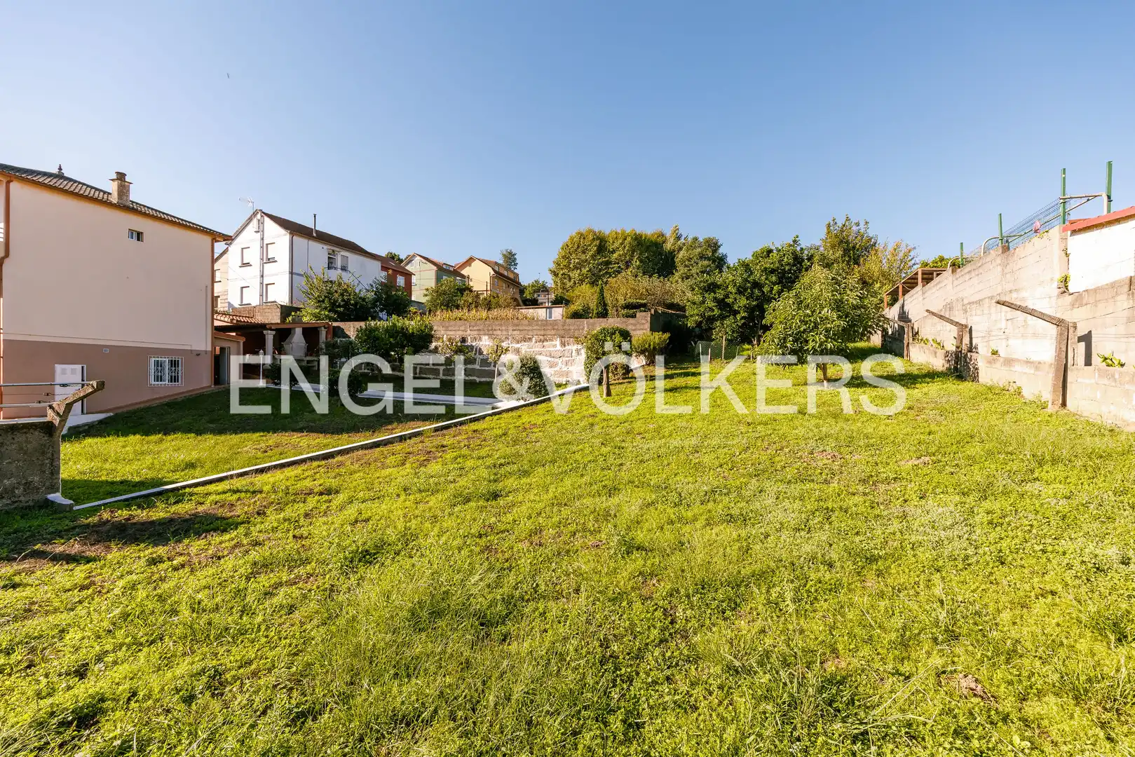 Houses for sale in Vigo   with Heating, Private garden and Terrace
