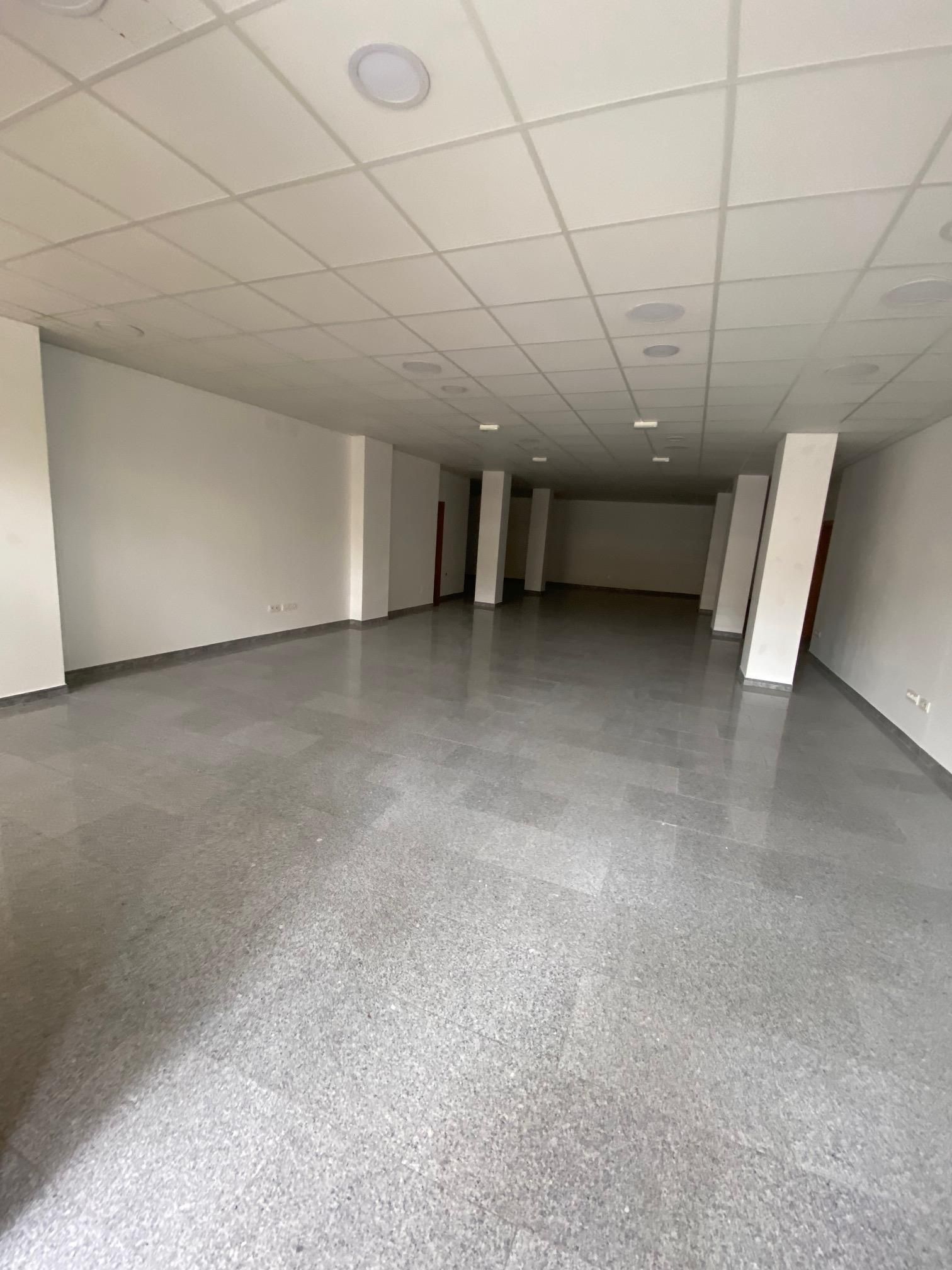 Premises to rent in Mojados