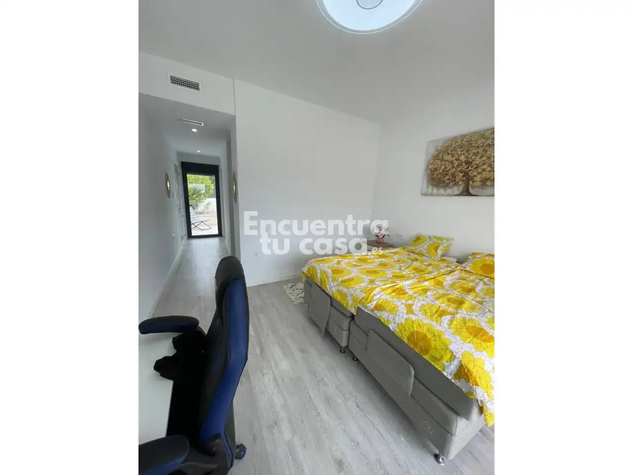 Dormitori de Casa o xalet en venda en L'Alfàs del Pi amb Aire condicionat, Calefacció i Jardí privat