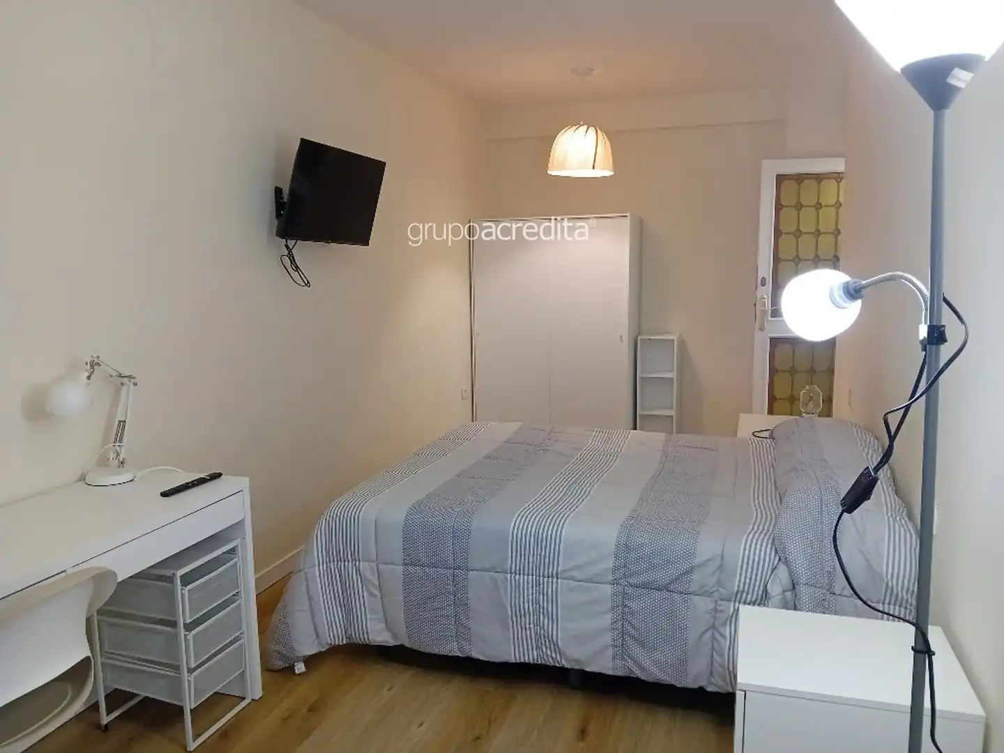 Flat for sale in Rosalía de Castro, 47, Ensanche - Sar