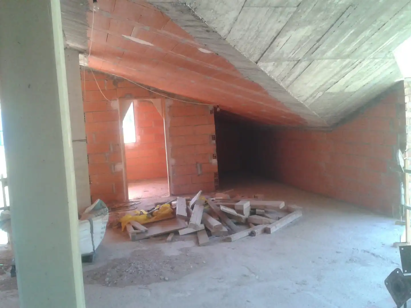 Houses for sale in Montagut i Oix  with Private garden, Terrace and Storage room