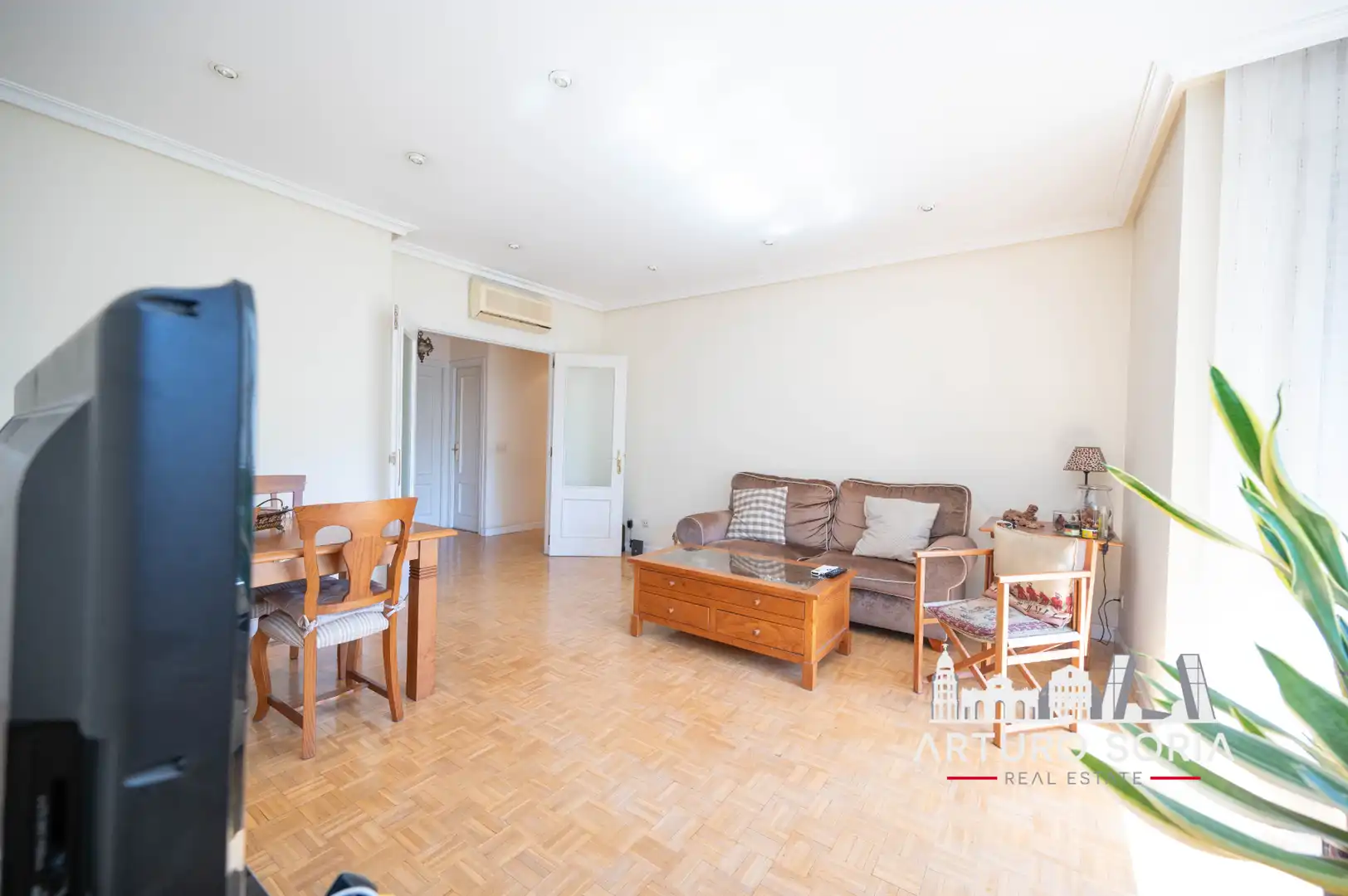 Sala de estar de Piso en venta en Madrid con Aire acondicionado, Calefacción y Parquet