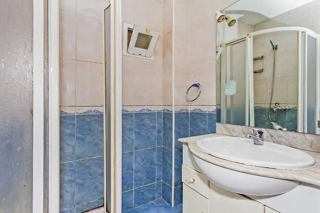 Baño de Piso en venta en Fuenlabrada