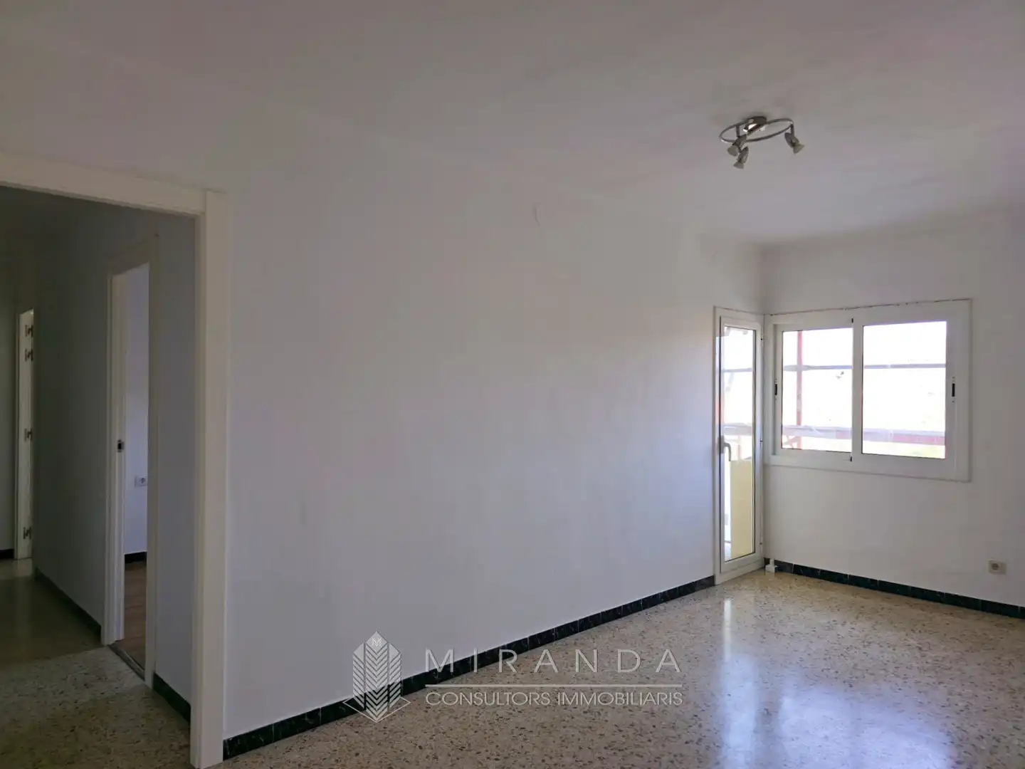 Dormitori de Pis en venda en Mollet del Vallès amb Balcó i Alarma