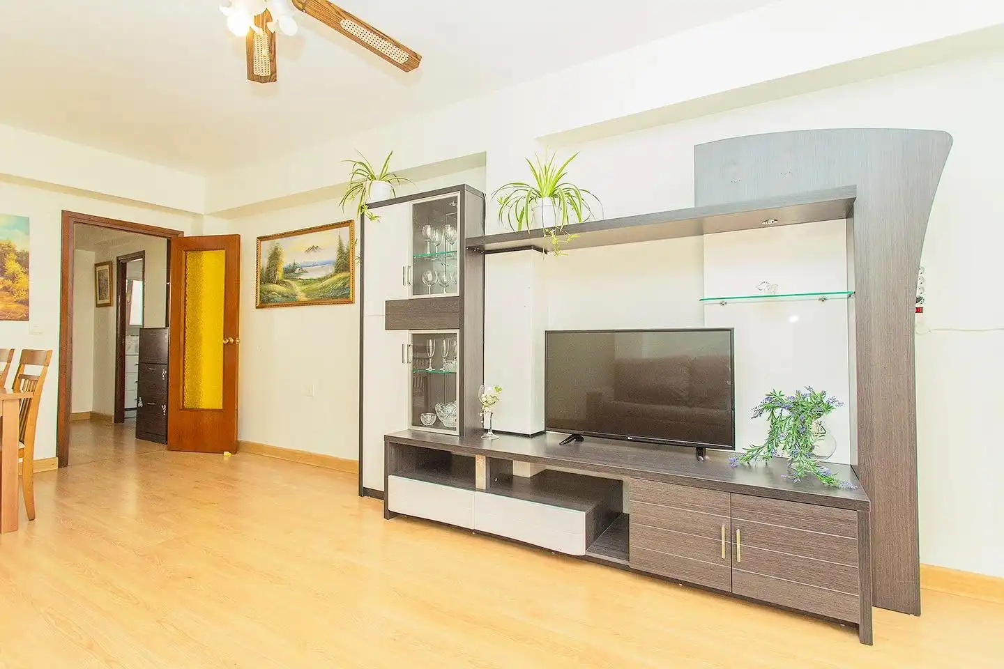 Sala de estar de Apartamento en venta en Torrevieja con Aire acondicionado, Terraza y Amueblado