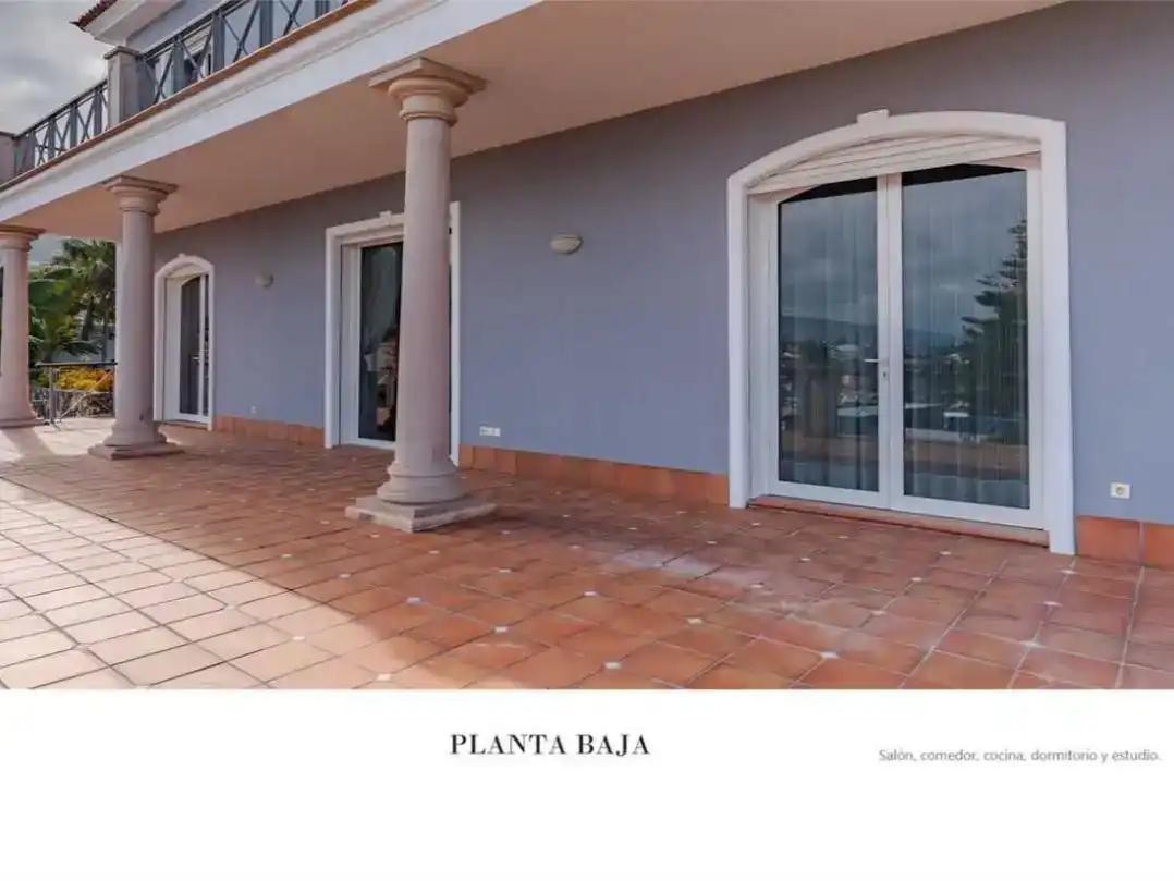 Vista exterior de Casa o chalet en venta en San Antonio - Las Arenas