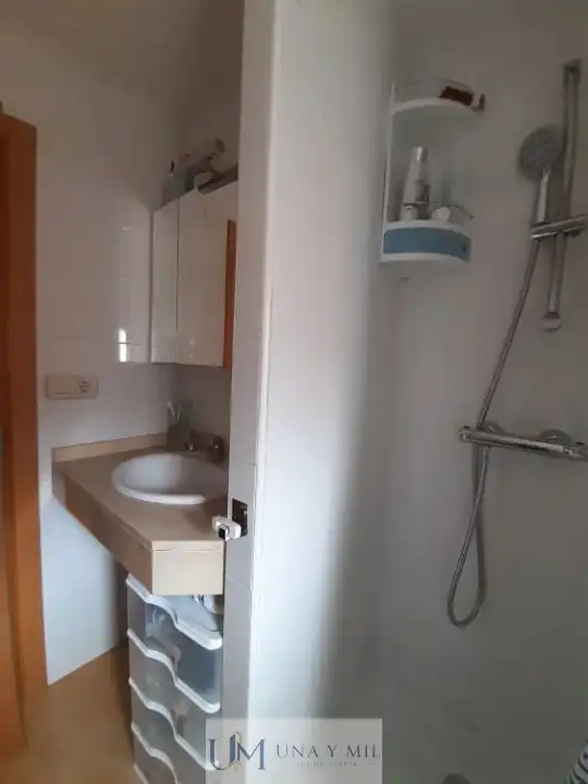 Baño de Piso en venta en Salamanca con Calefacción y Balcón