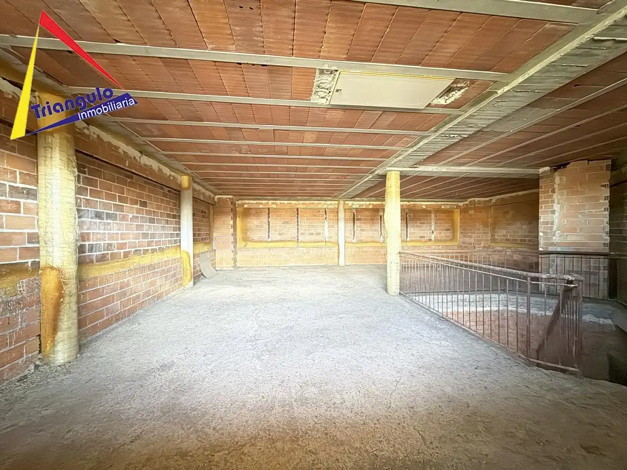 Local comercial en venta en La Lastrilla, imagen 4