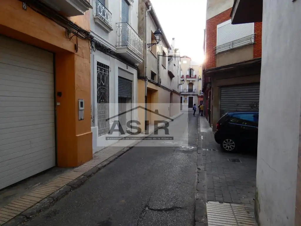 Gewerbefläche zum Verkauf in Casc Urbà, imagen 18
