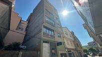 Vista exterior de Pis en venda en Cangas  amb Calefacció, Parquet i Terrassa