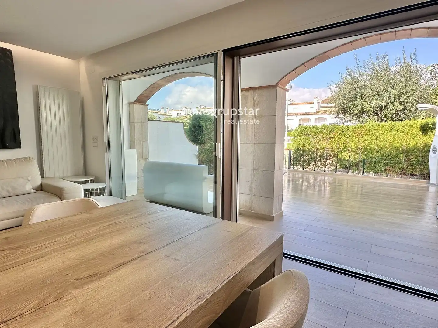 Terraza de Casa adosada en venta en Torre Valentina - Mas Vilar de La Mutxada - Treumal
