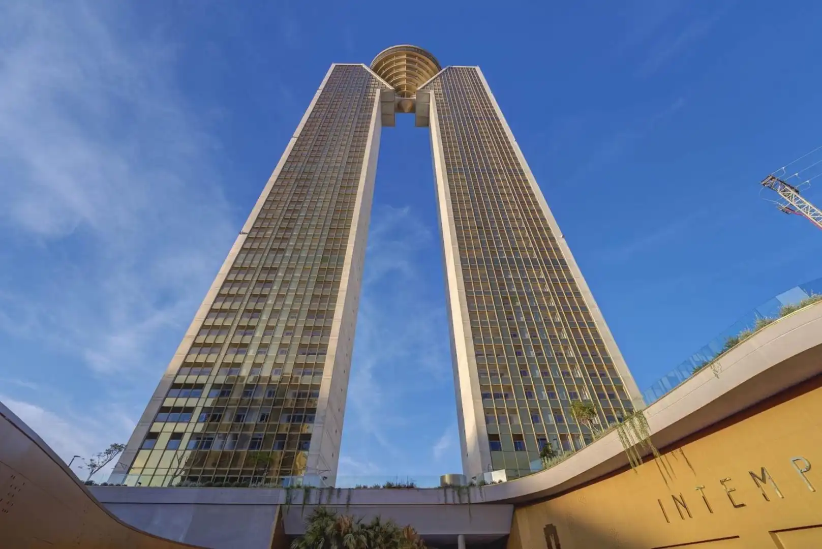 Exterior view of Flat for sale in Benidorm  with Air Conditioner, Heating and Private garden