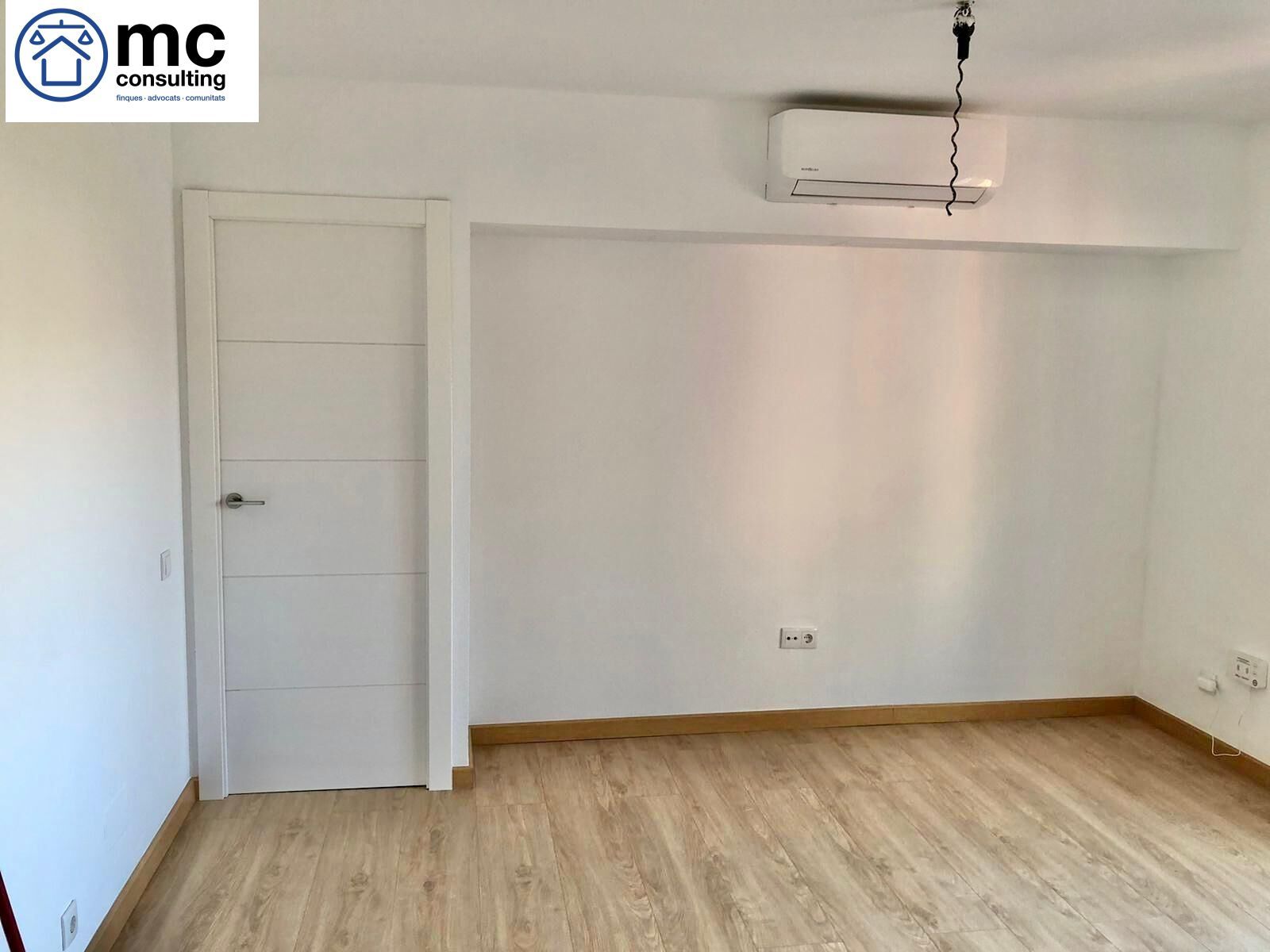 Flat for sale in Granollers  with Air Conditioner, Parquet flooring and Storage room
