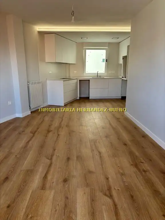 Flat for sale in Salamanca  with Air Conditioner, Heating and Balcony