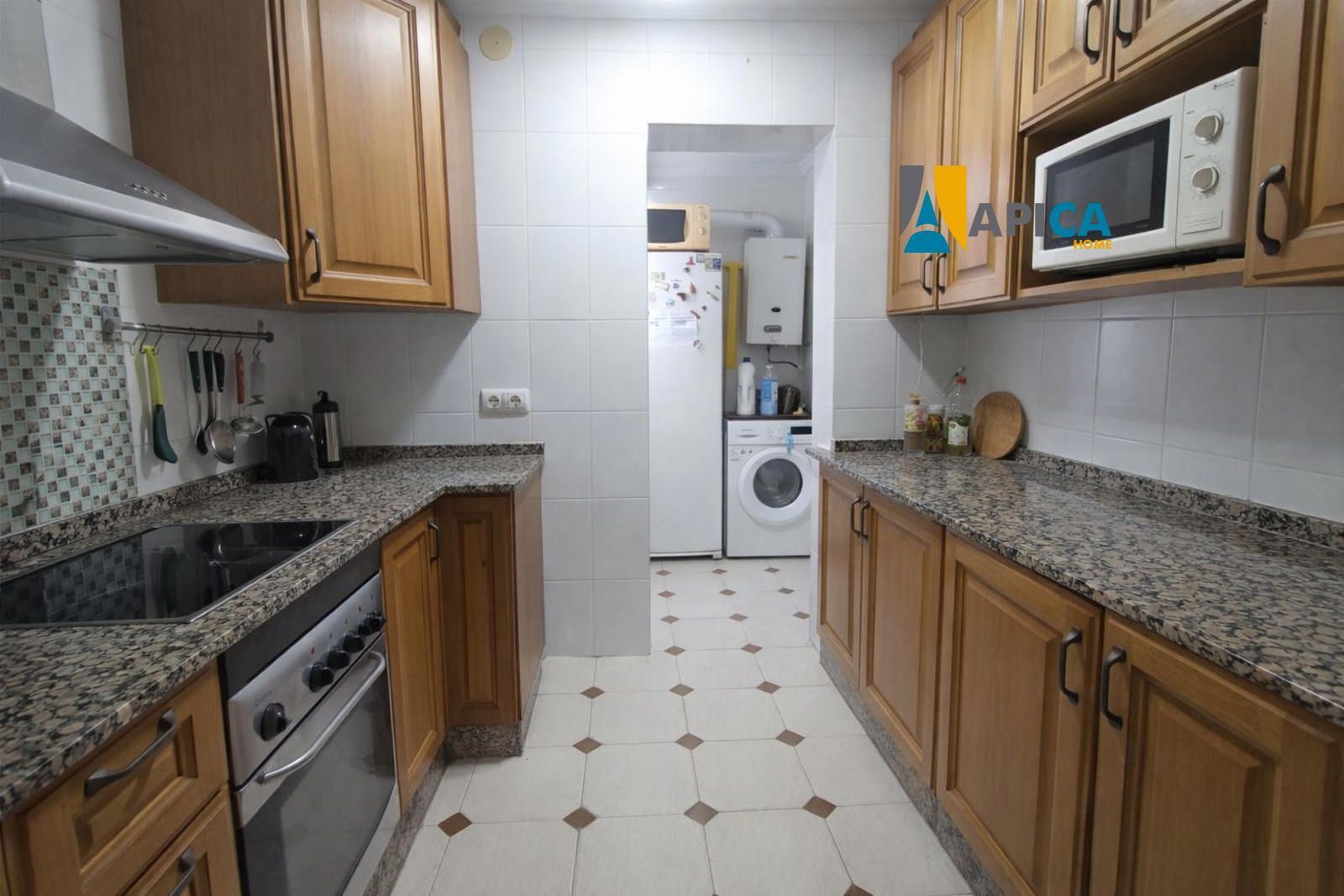 Cocina de Piso en venta en El Puerto de Santa María con Terraza