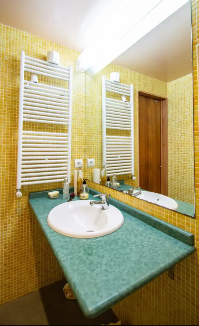 Bany de Casa o xalet en venda en Ruiloba amb Calefacció, Jardí privat i Parquet