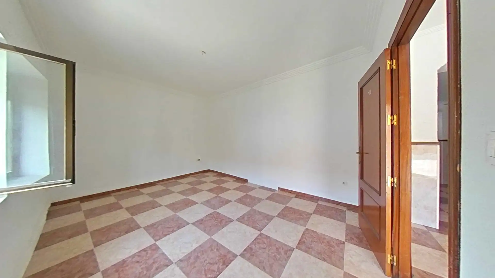 House with garden for sale in Carneros
