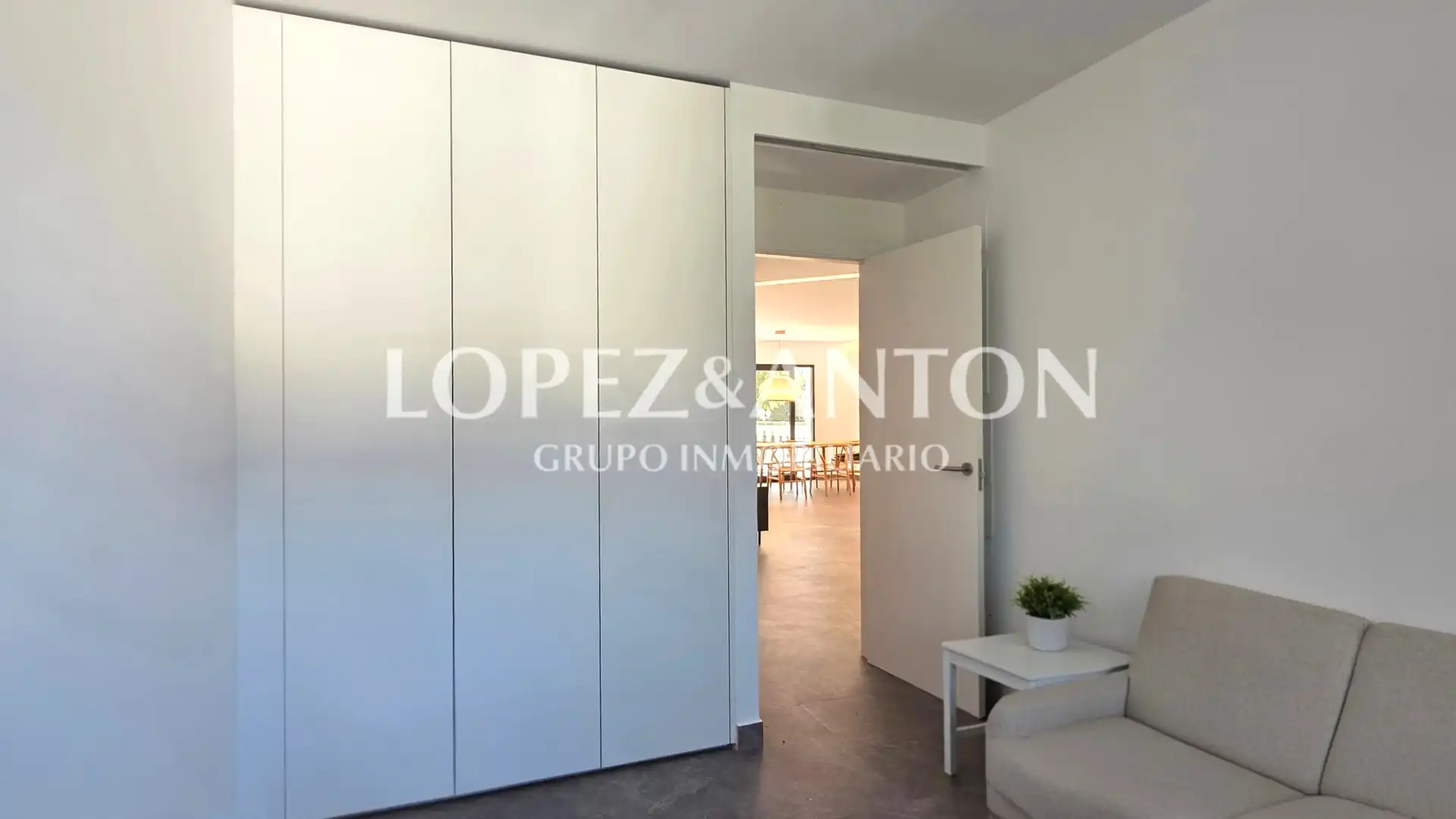 Houses for sale in L'Eliana  with Air Conditioner, Heating and Private garden