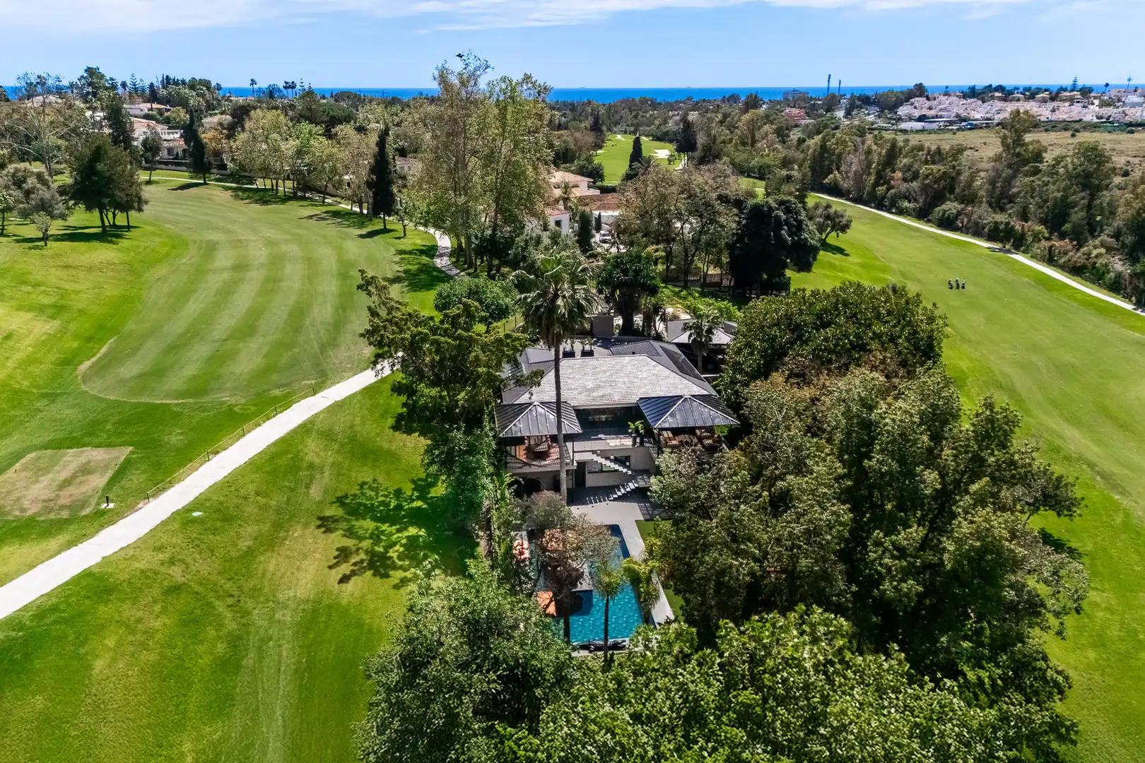 Exterior view of Houses for sale in Marbella  with Air Conditioner, Private garden and Terrace
