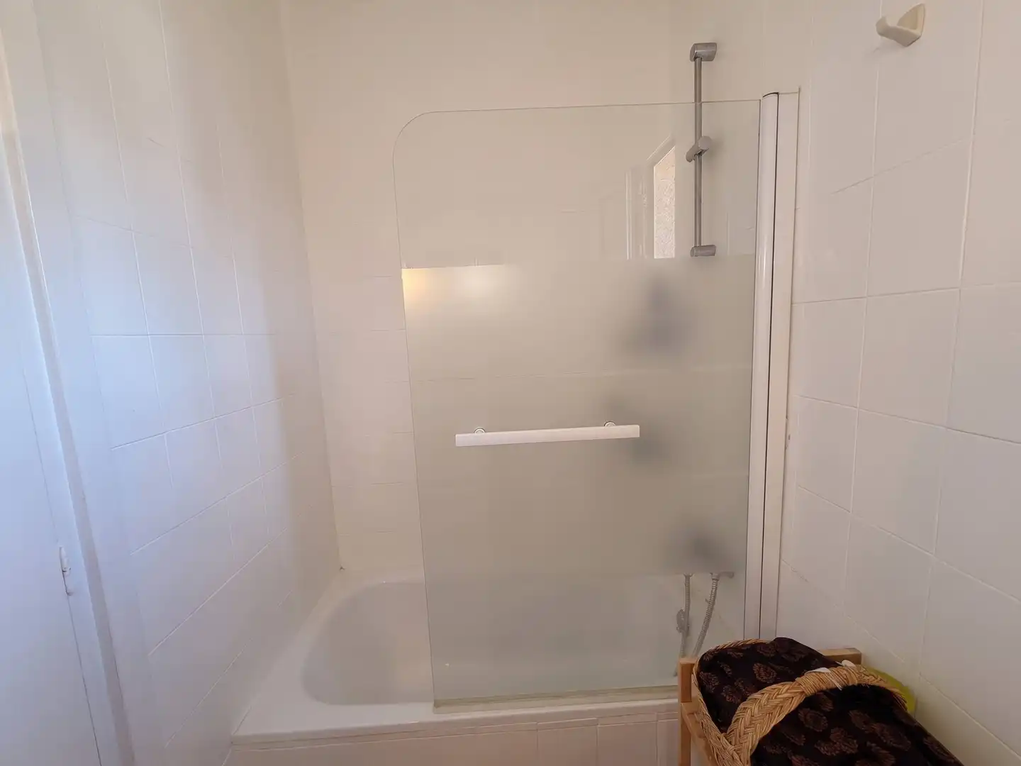 Bany de Apartament en venda en Motril amb Aire condicionat, Calefacció i Parquet