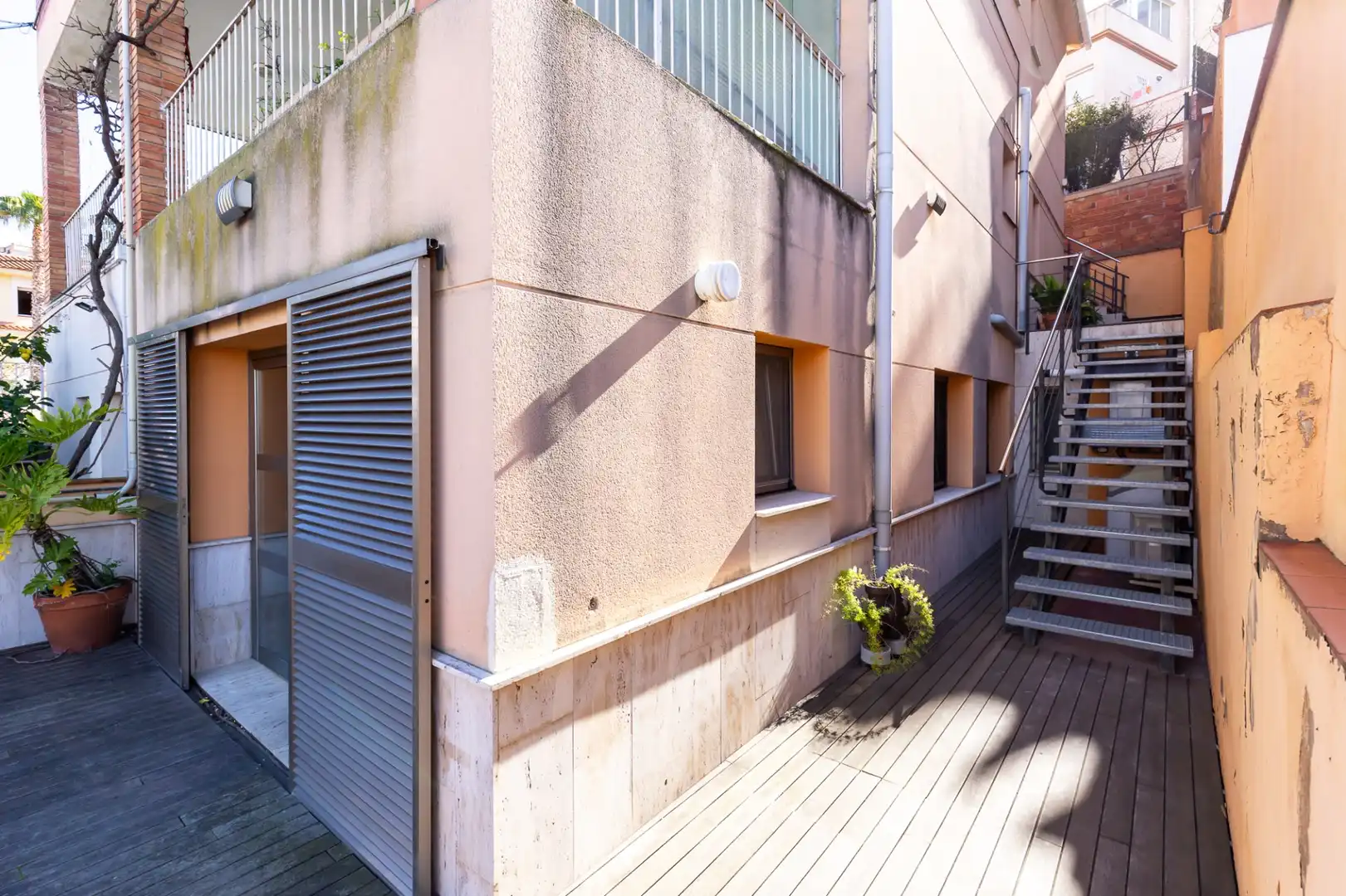 Vista exterior de Casa o chalet en venta en Sant Just Desvern con Aire acondicionado, Calefacción y Terraza