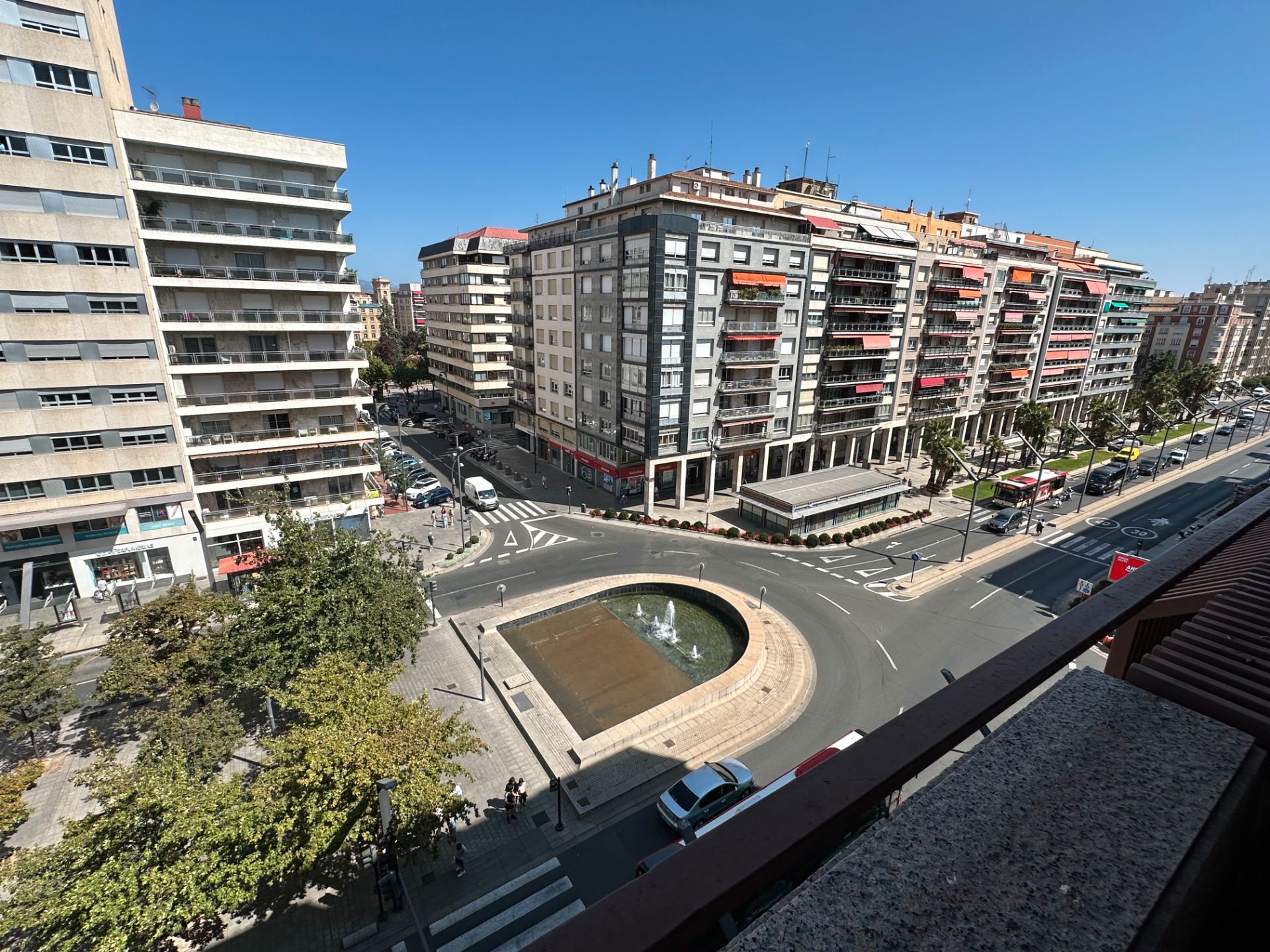 Pis en venda a Gran Vía Juan Carlos I, Gran Via, Centro