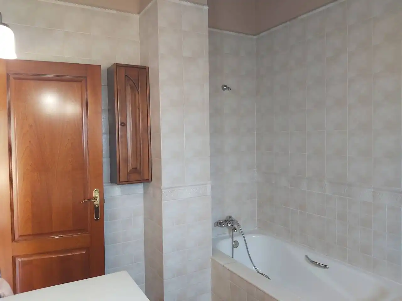Bathroom of Houses for sale in Sant Cugat del Vallès  with Air Conditioner, Heating and Private garden