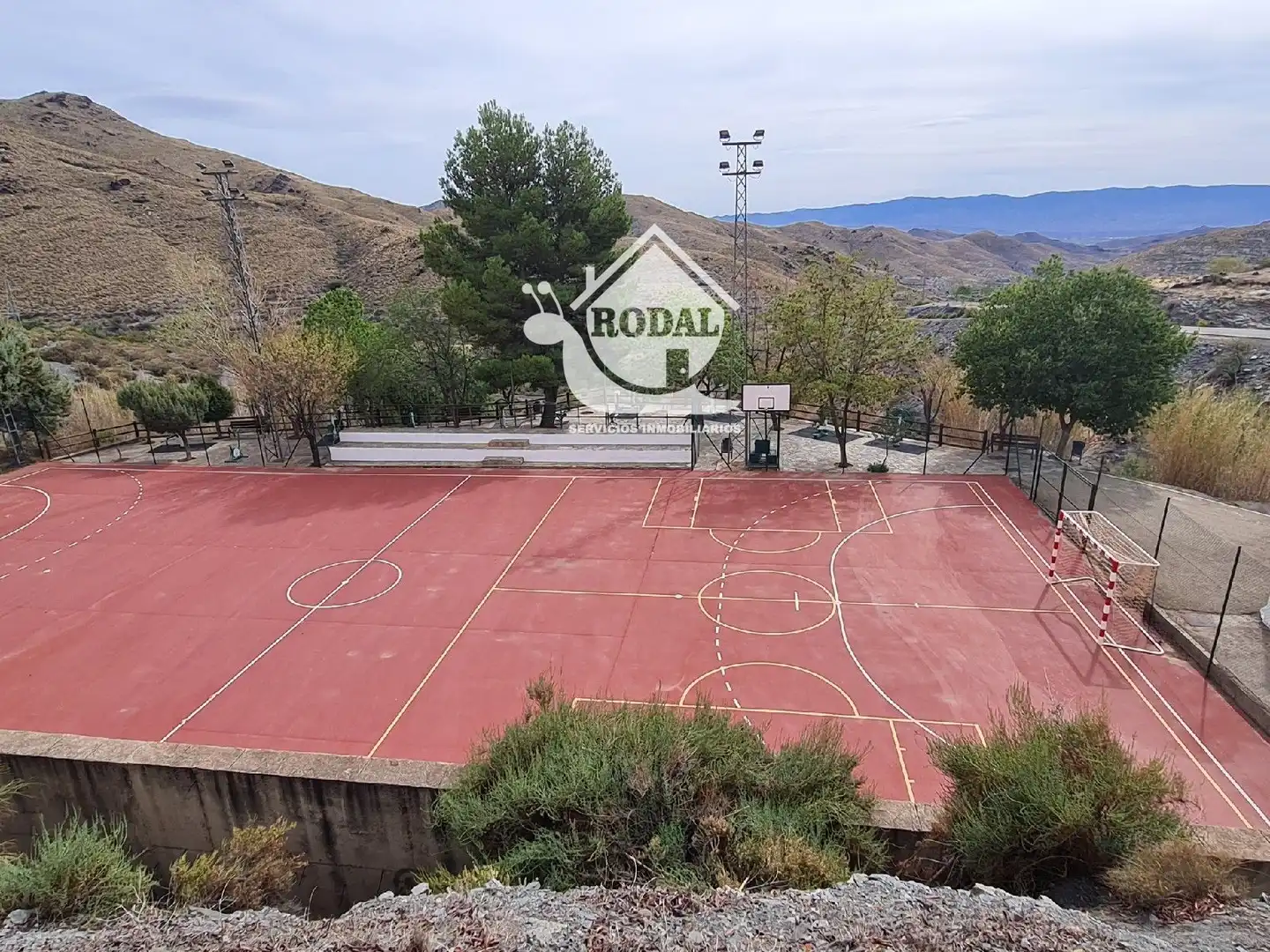 Vista exterior de Casa o chalet en venta en Castro de Filabres con Amueblado