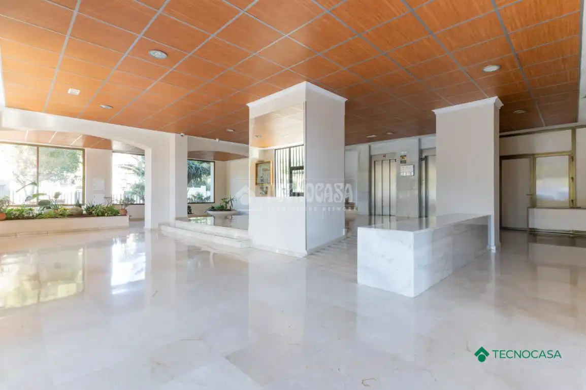 Flat for sale in Roquetas de Mar  with Heating, Terrace and Balcony