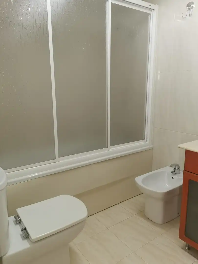 Flat for rent in Calle Madrigal, Camino de Antequera