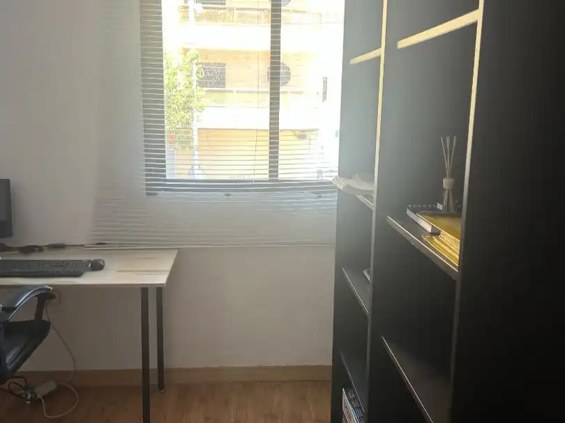 Schlafzimmer von Büro zur Miete in San Cristóbal de la Laguna mit Möbliert und Internet
