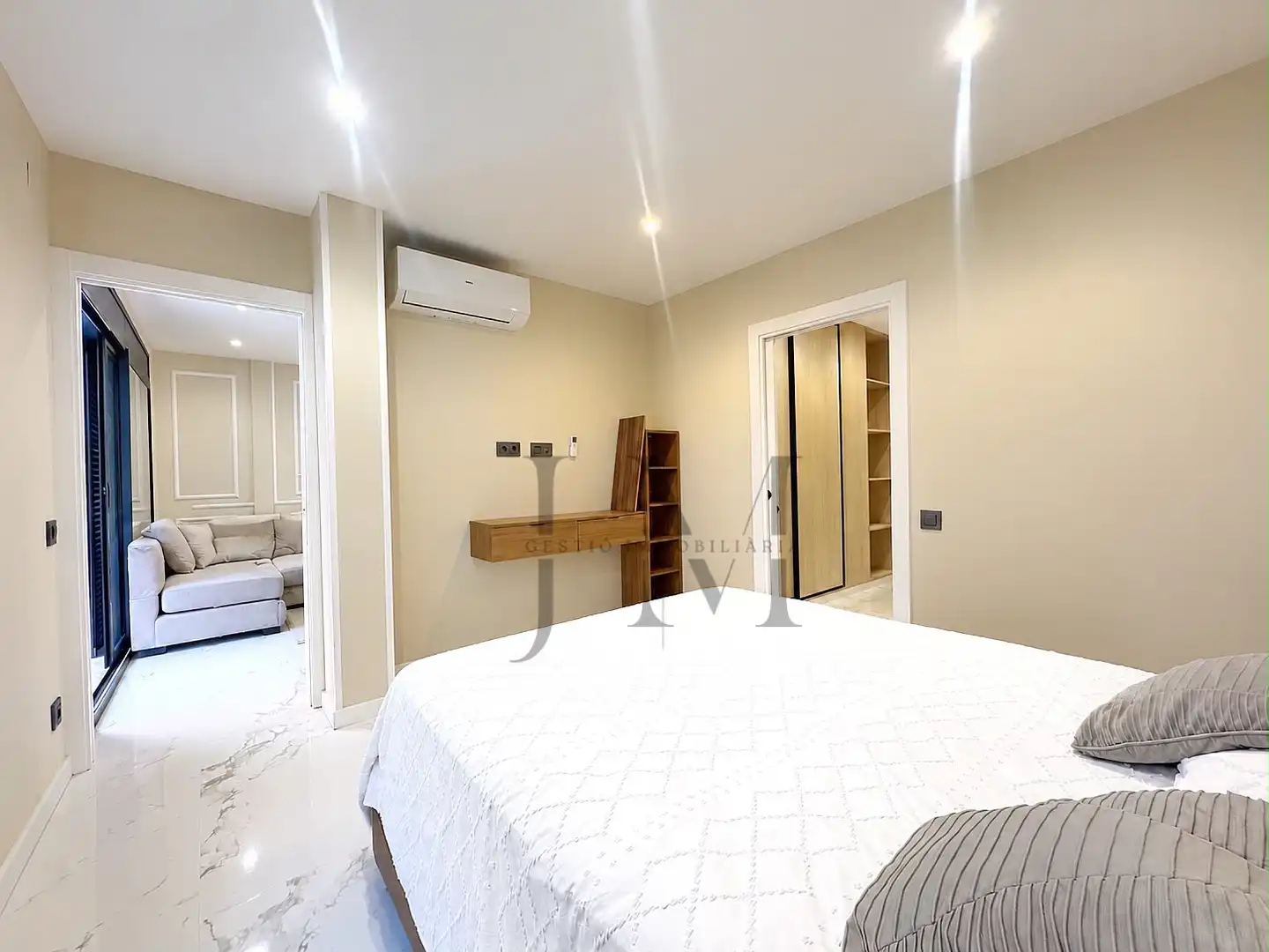 Schlafzimmer von Erdgeschoss zum Verkauf in Llevant