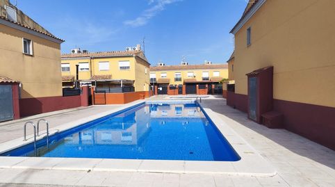 Foto 4 de Casa adosada de alquiler en L'om Blanc (de), Playa - Ben Afeli, Almazora / Almassora