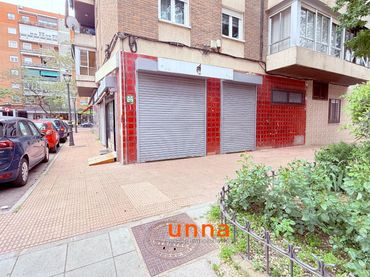 Local comercial de lloguer a Avenida dos de mayo