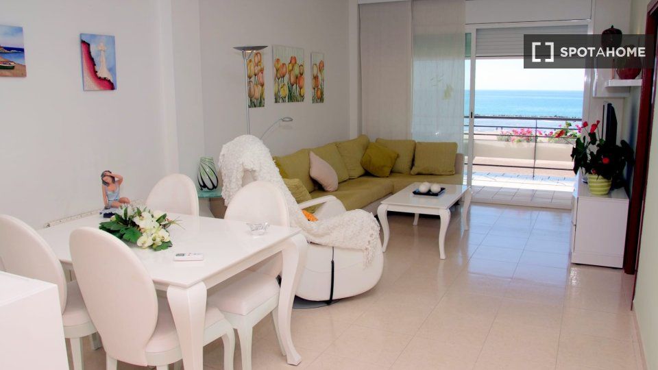 Living room of Flat to rent in Cubelles  with Air Conditioner, Heating and Furnished