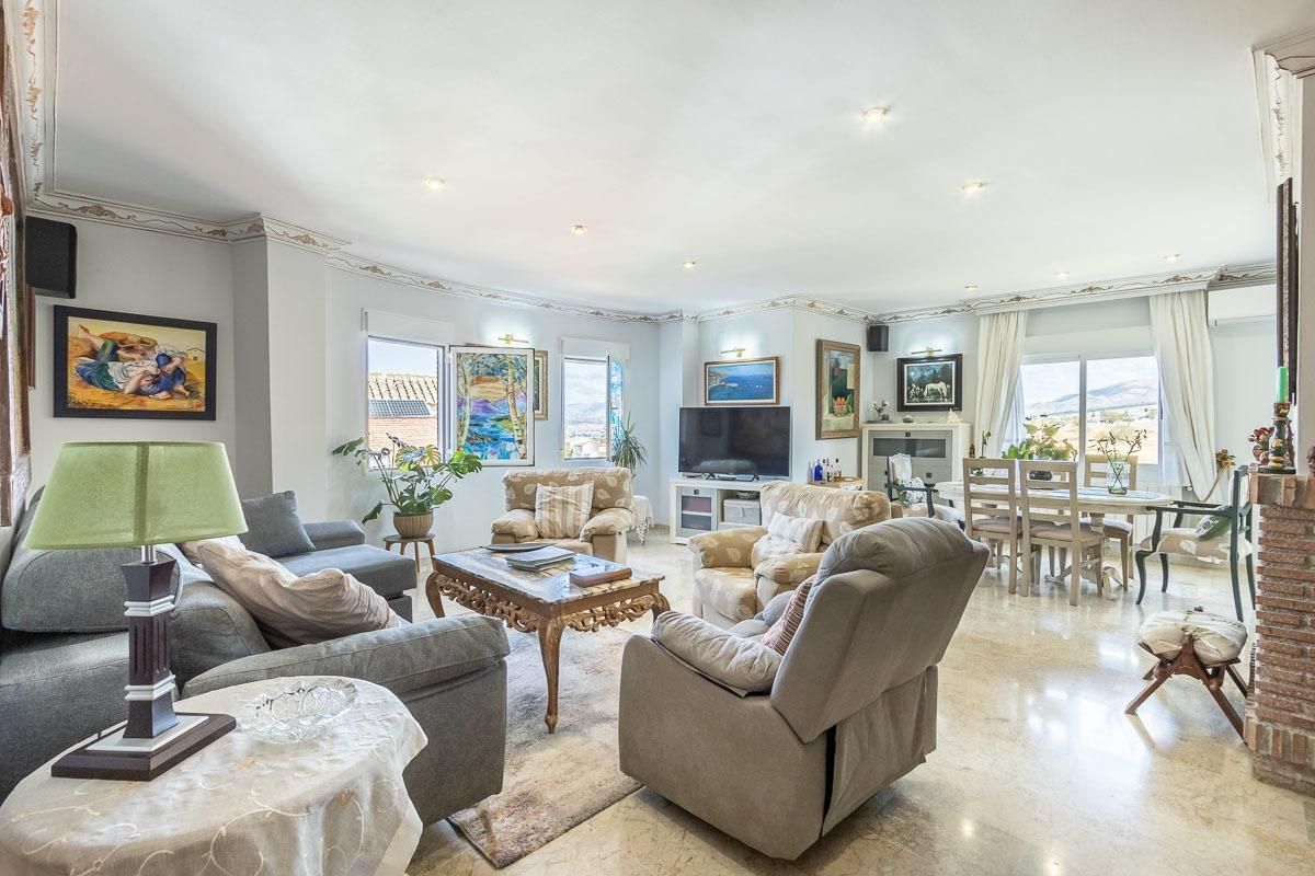 Living room of House or chalet for sale in Gójar  with Air Conditioner, Private garden and Community pool