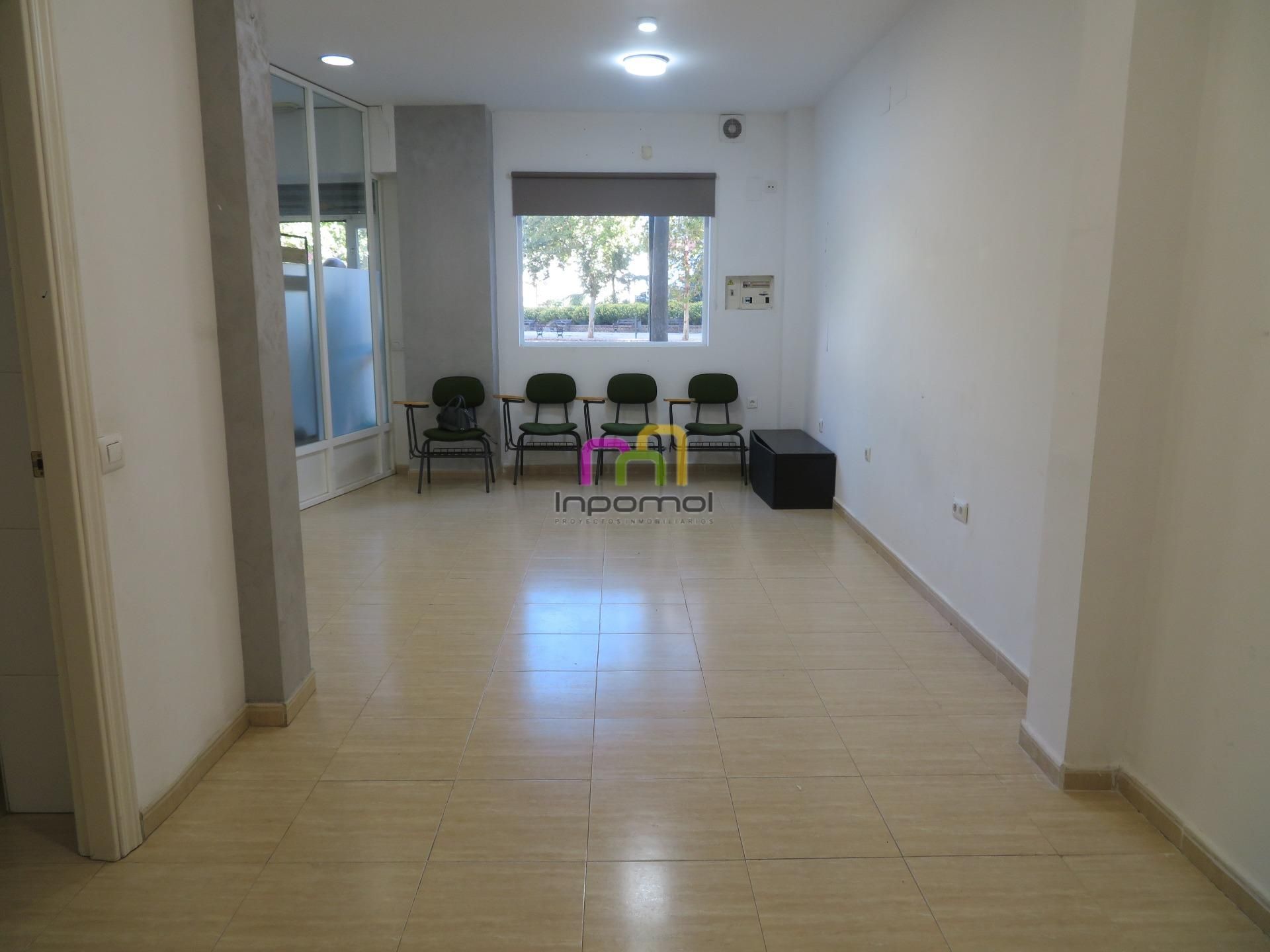 Local de lloguer en Badajoz Capital