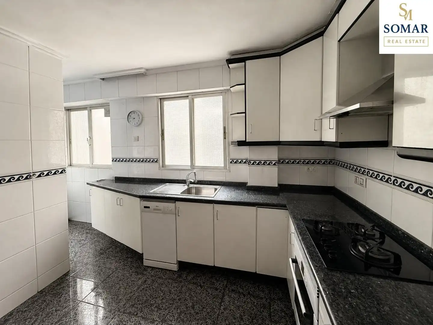 Cocina de Piso en venta en Valencia con Aire acondicionado y Balcón
