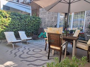 Adosado con jardín en venta en El Burgo