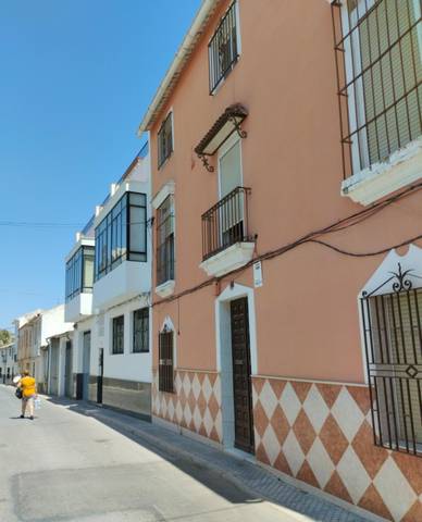 Casa adosada en Venta en Puente Genil