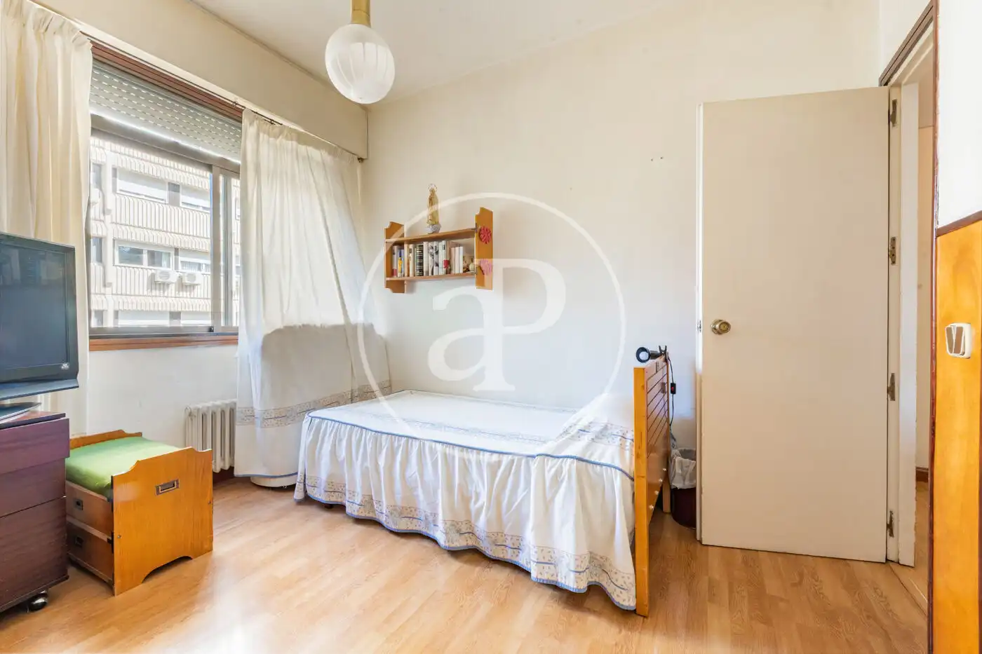 Habitación de Piso en venta en Moncloa - Aravaca