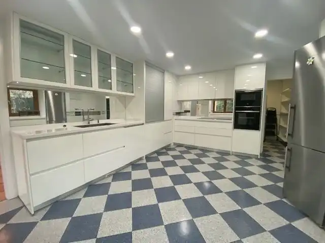 Kitchen of Houses for rent in Boadilla del Monte  with Air Conditioner, Private garden and Storage room