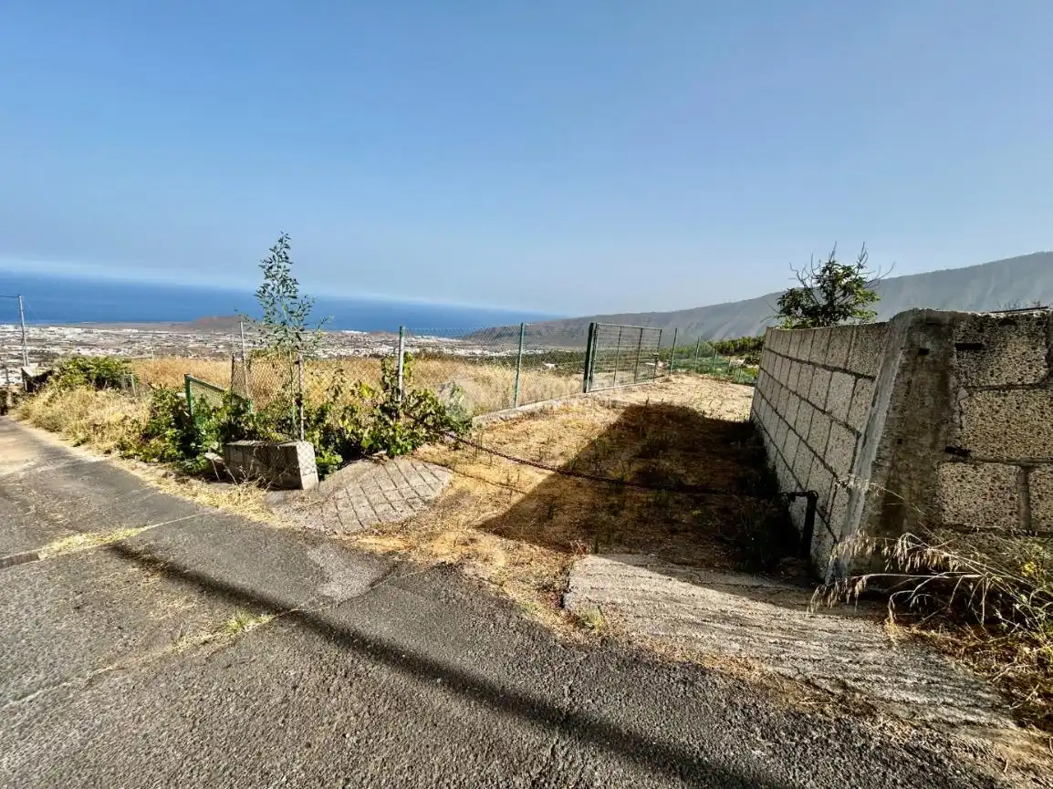 Country homes for sale in Arafo