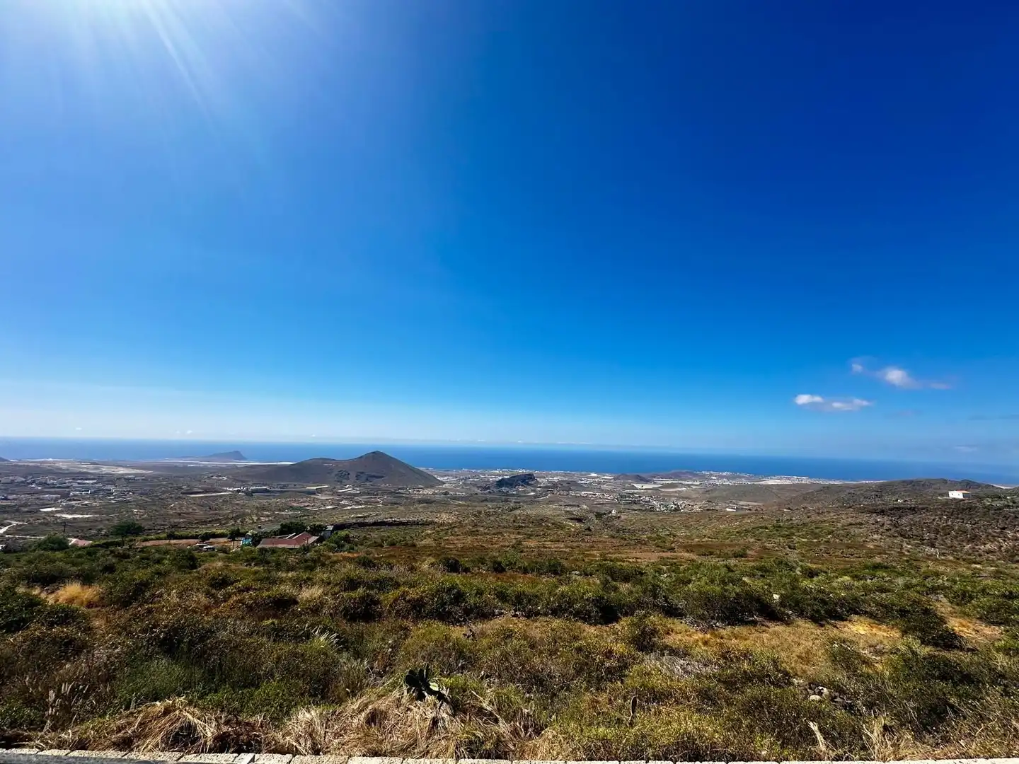 Vista exterior de Casa o xalet en venda en San Miguel de Abona amb Jardí privat, Traster i Piscina